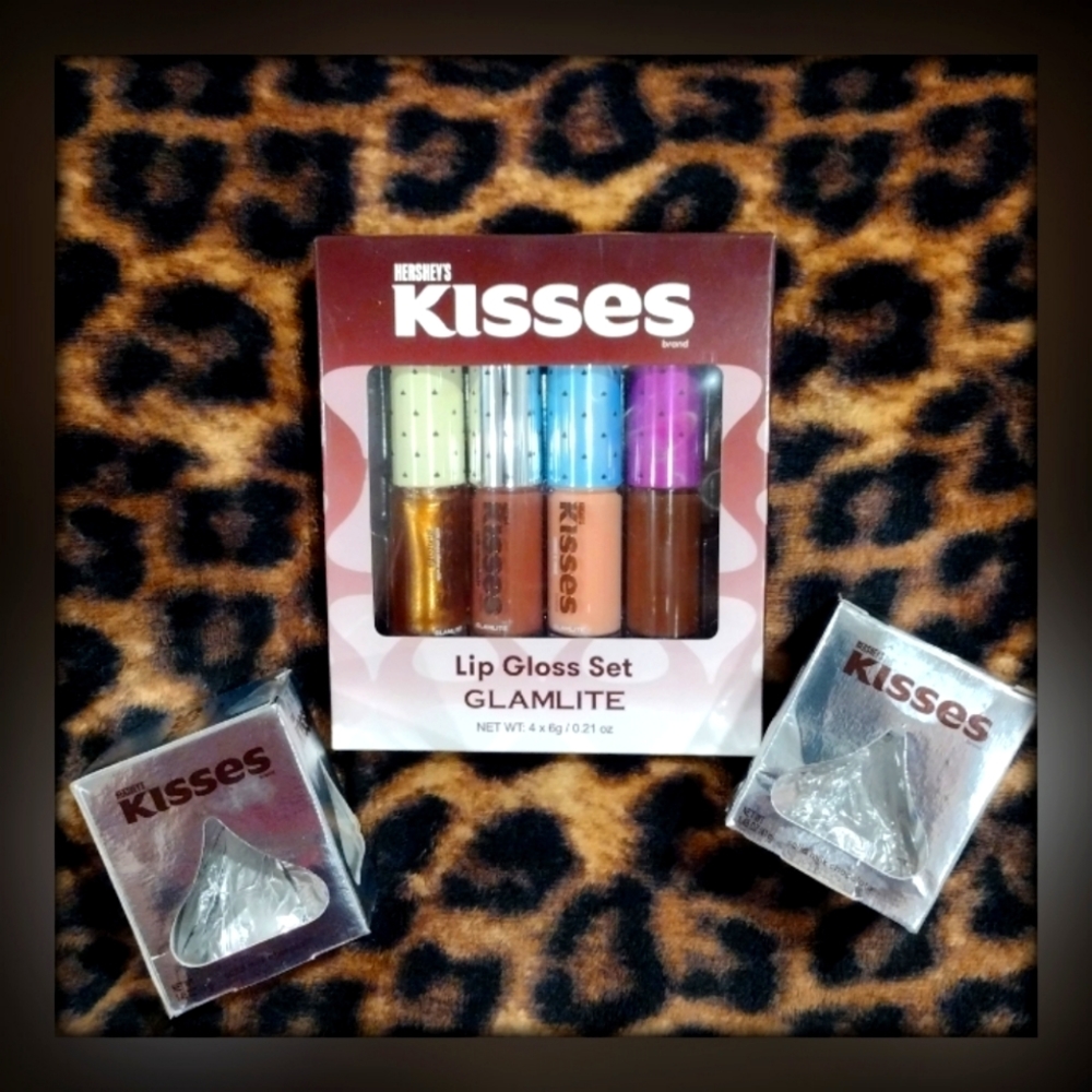 🍫 A New Hershey's Kisses Lip Gloss Set by Glamlite 🍫